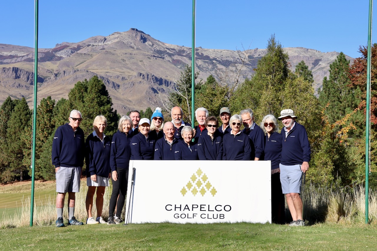 A Voyages.golf group at Chapelco Golf Club