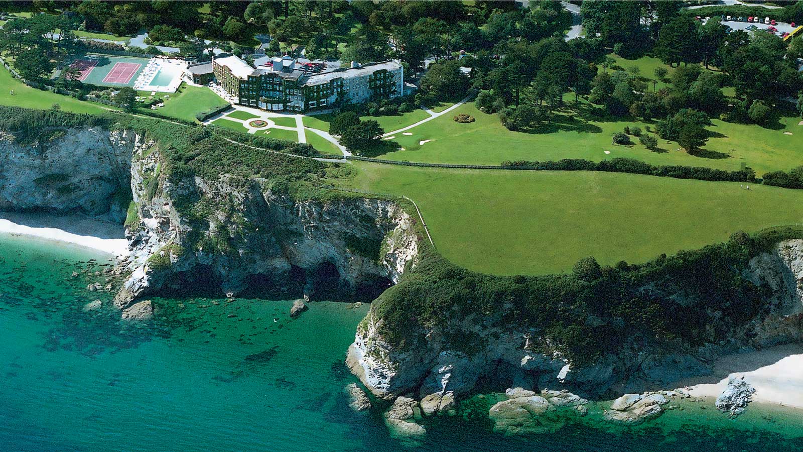 Carlyon Bay